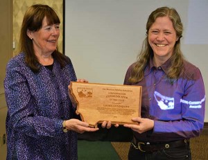 Laura Lundquist accepts MWF conservation award