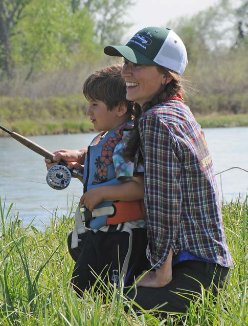 brett_french_mother_son_fishing